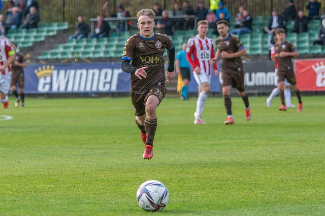 他对于詹姆 他对于詹姆